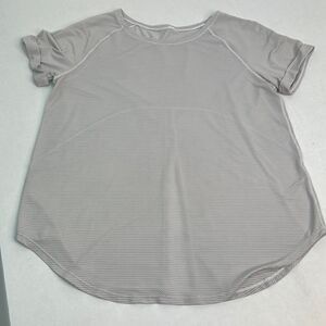 Lululemon gray open up tie-back tee size 8 E UC